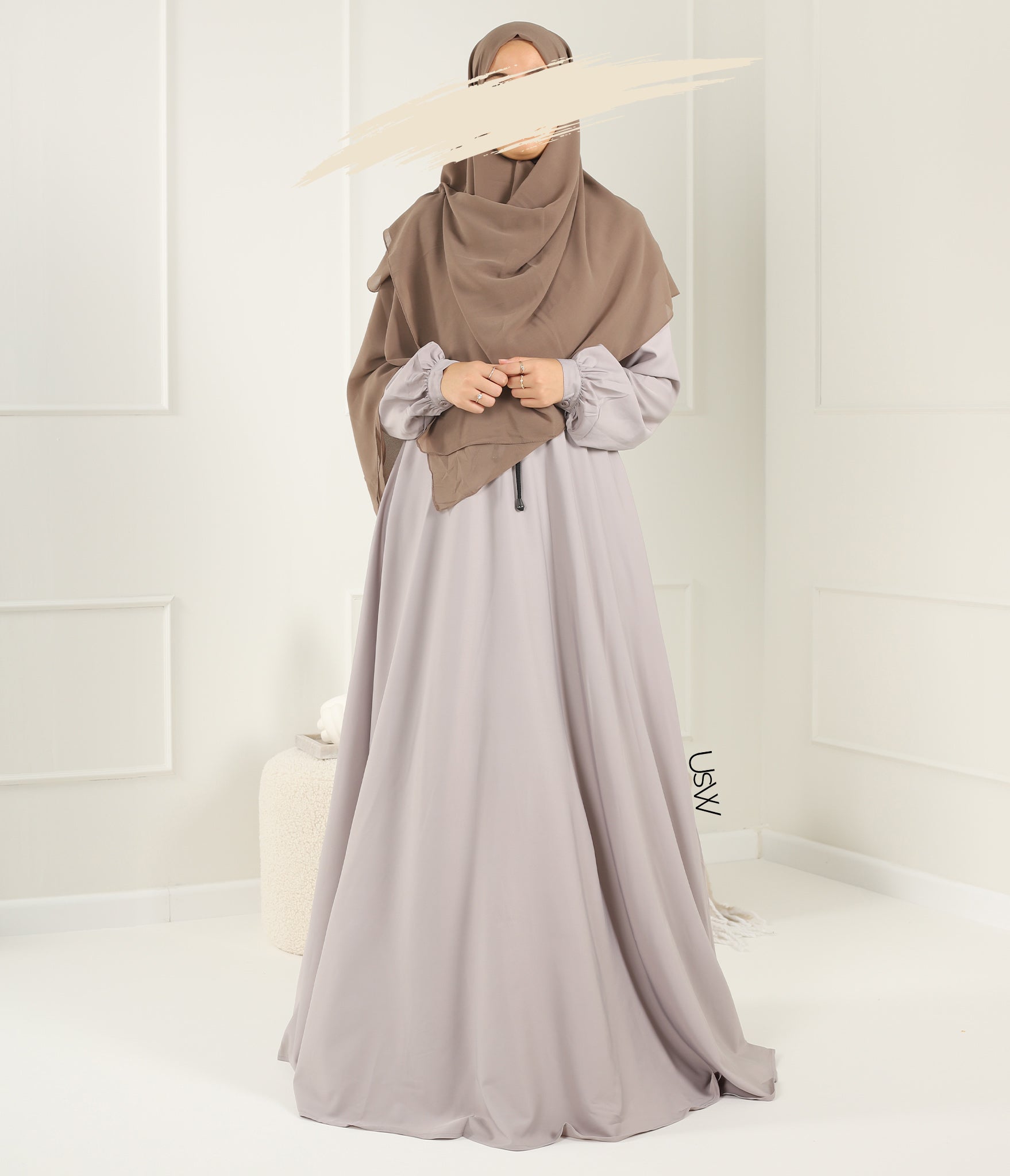 Abaya Maleekah Aaliia - Cream Grey