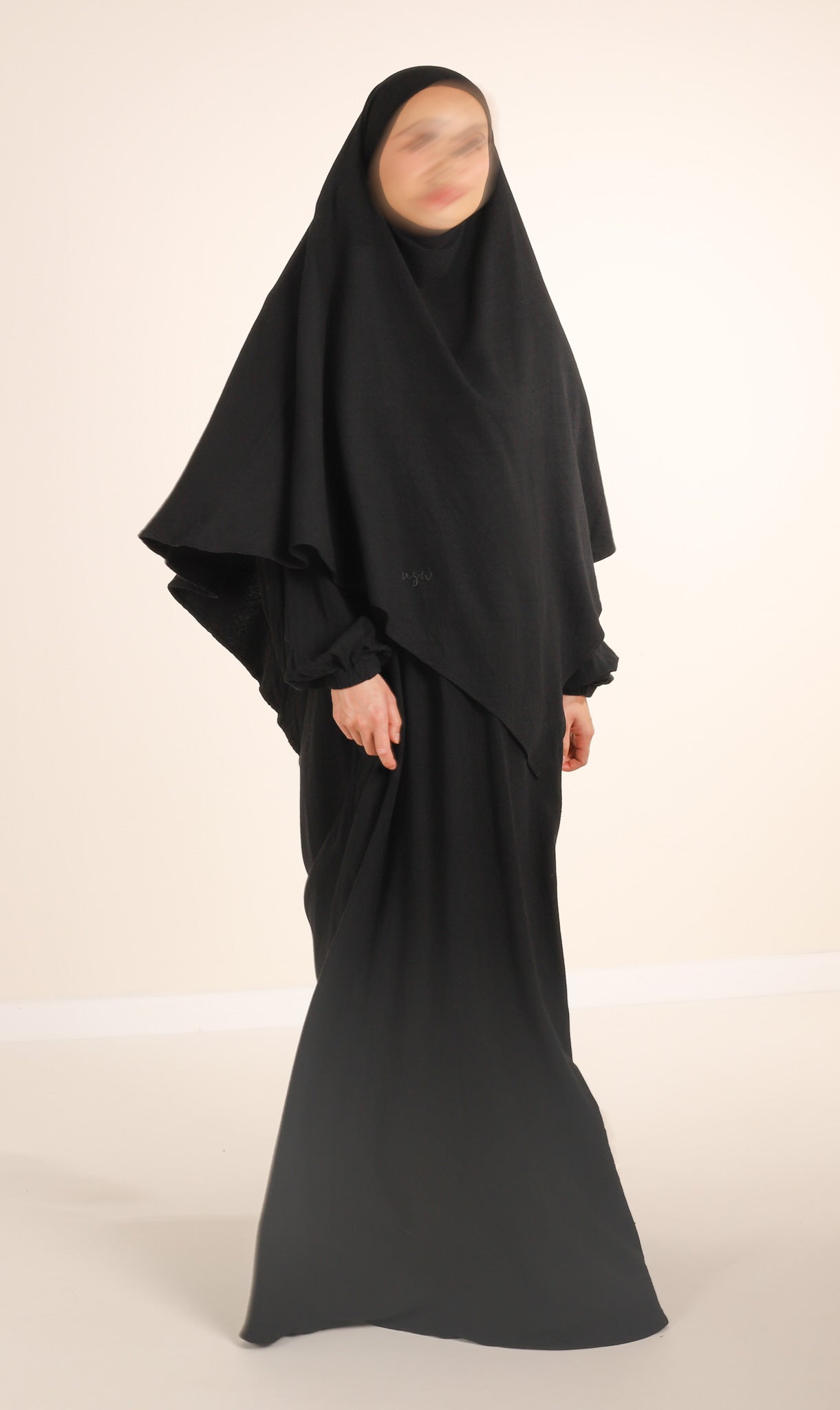 Natural Nila Abaya - Black (I)
