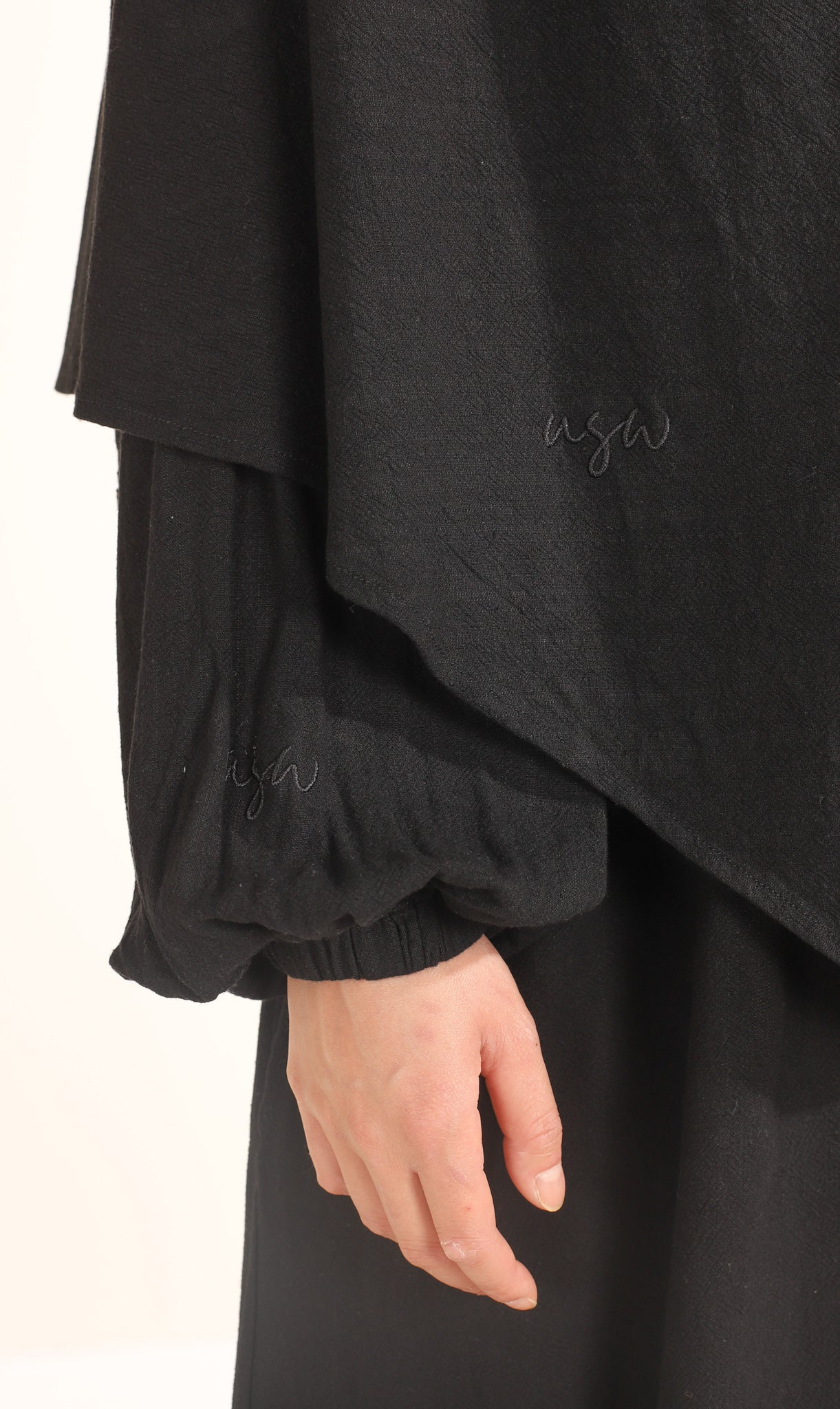 Natural Nila Abaya - Black (I)