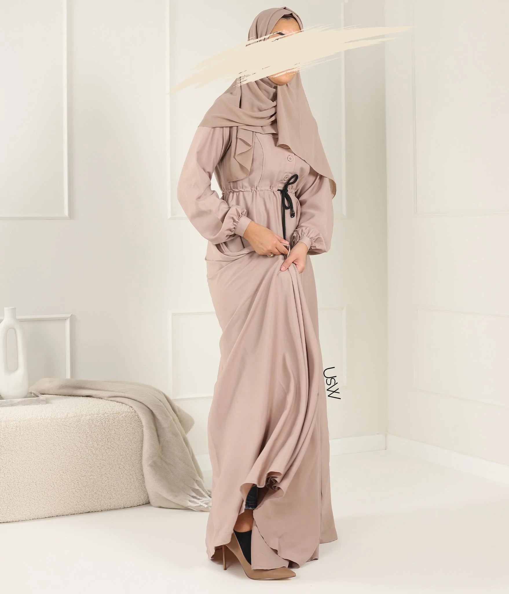 Abaya Maleekah Aaliia - Pastel Taupe