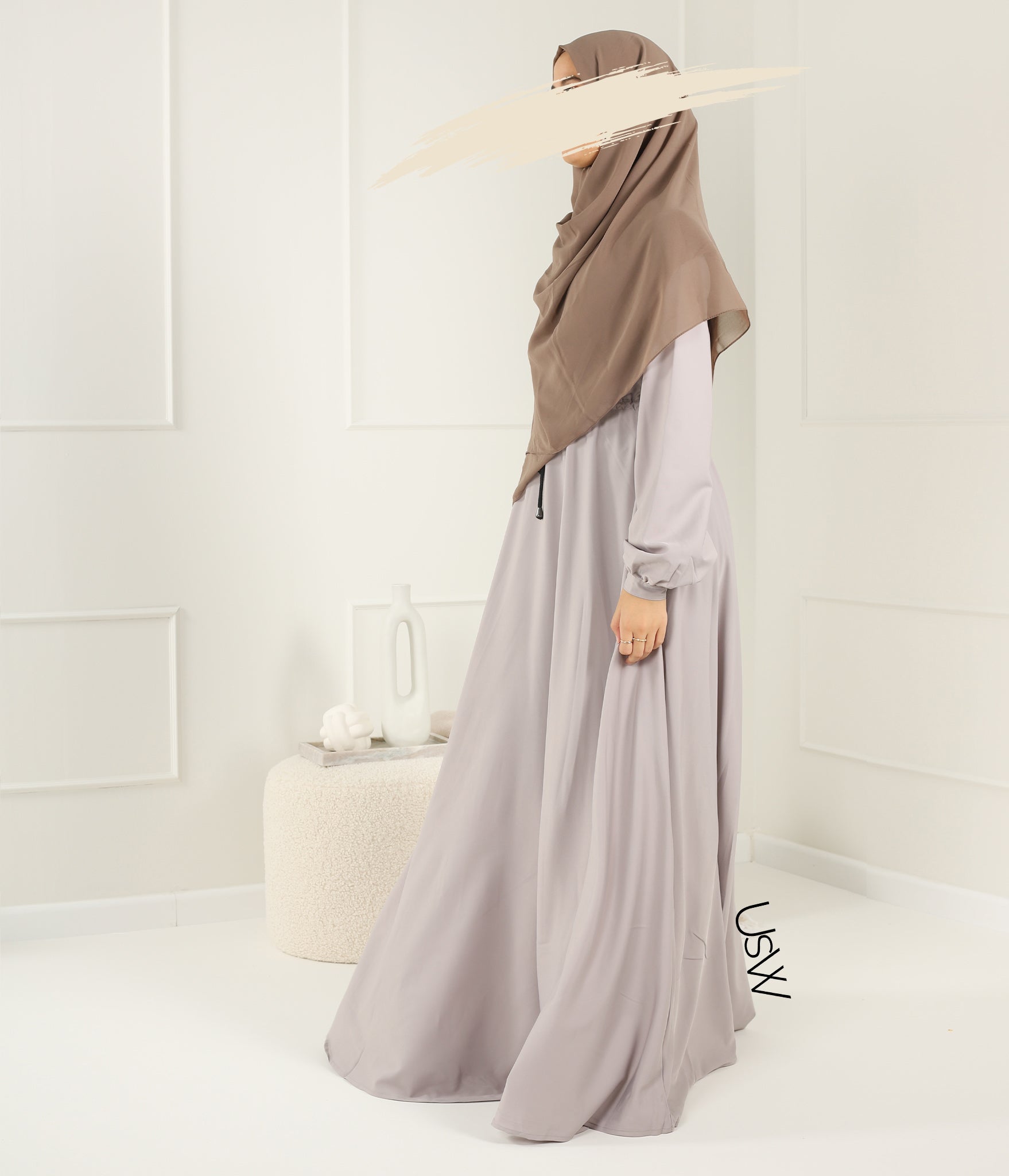 Abaya - Cream Grey