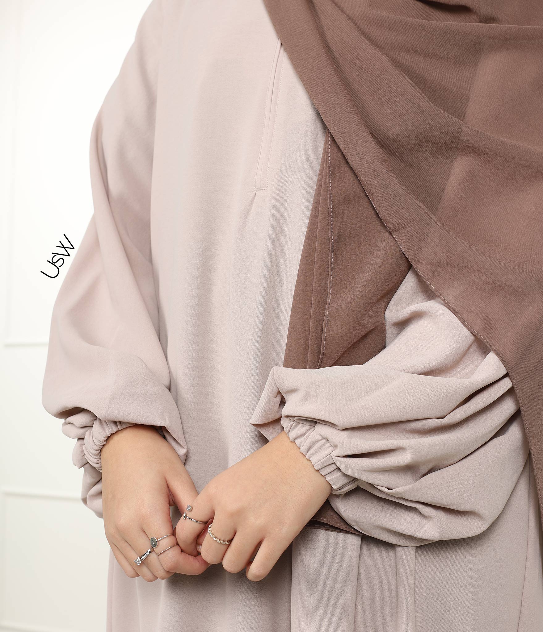 A-Lijn Puff Abaya Arrzha Stretch - Grey Cream